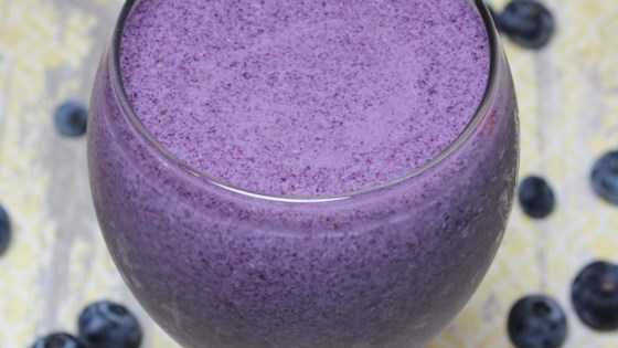 Almond Butter And Blueberry Smoothie