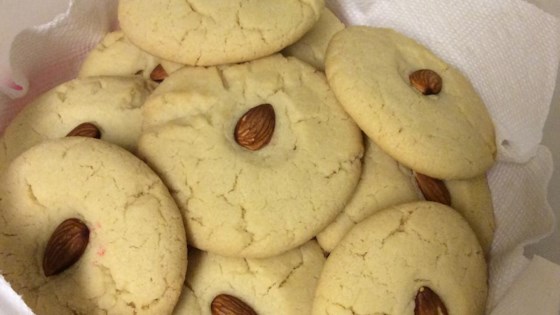 almond cookies (dim sum variety)