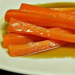 amaretto sauce for carrots