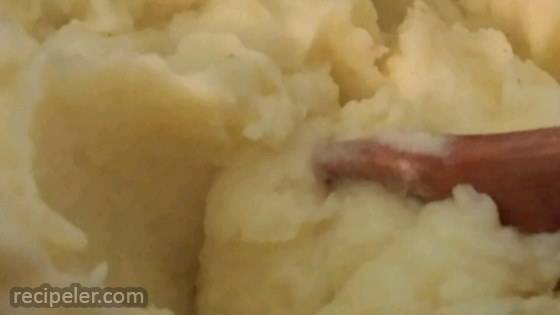Amazing Whipped Potatoes