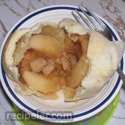 Apple Dumplings with Pie Crust