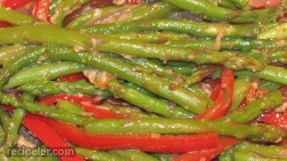 Asparagus and Red Pepper with Balsamic Vinegar