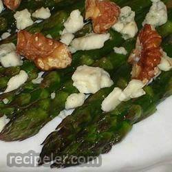 Asparagus with Gorgonzola and Roasted Walnuts