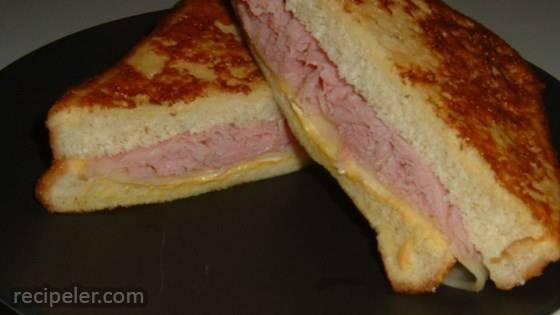 Aunt Bev's Glorified Grilled Cheese Sandwich