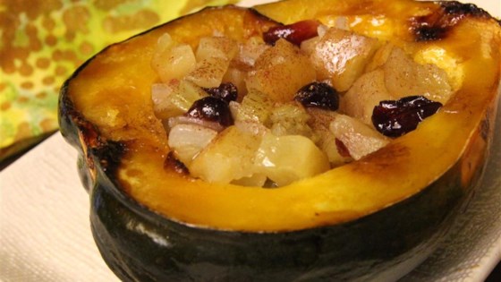 baked acorn squash with apple stuffing
