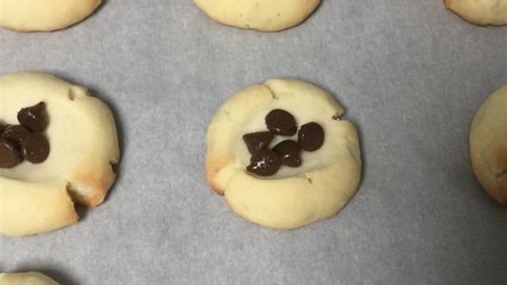 Bird's Nest Tea Cakes