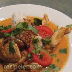 Burmese Chicken Curry (Gaeng Gai Bama)