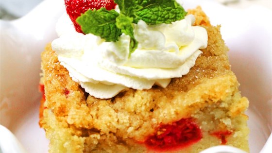 Buttermilk Mango-berry Crumb Cake