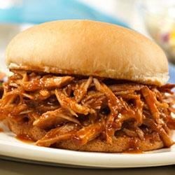 Campbell's&#174; Slow-cooked Pulled Pork Sandwiches