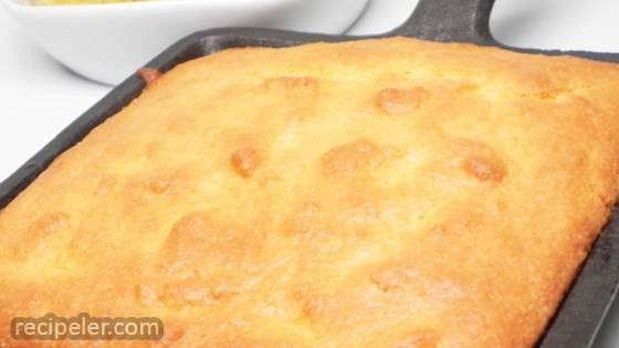 Can't-tell-t's-gluten-free Corn Bread