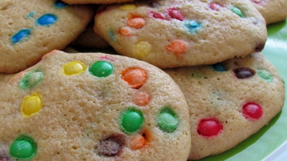 Candy-coated Milk Chocolate Pieces Party Cookies