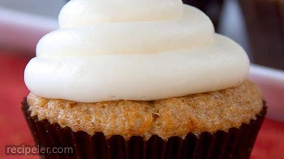 Carrot Cake Cupcakes with Lemon Cream Cheese Frosting