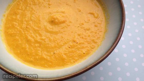 Carrot Cream Soup with Ginger