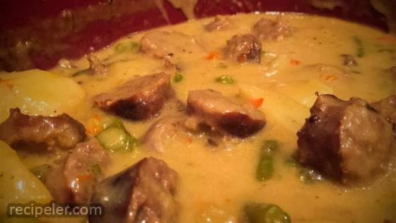 Cheesy Brat Stew for the Slow Cooker