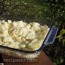 Cheesy Cauliflower Couscous