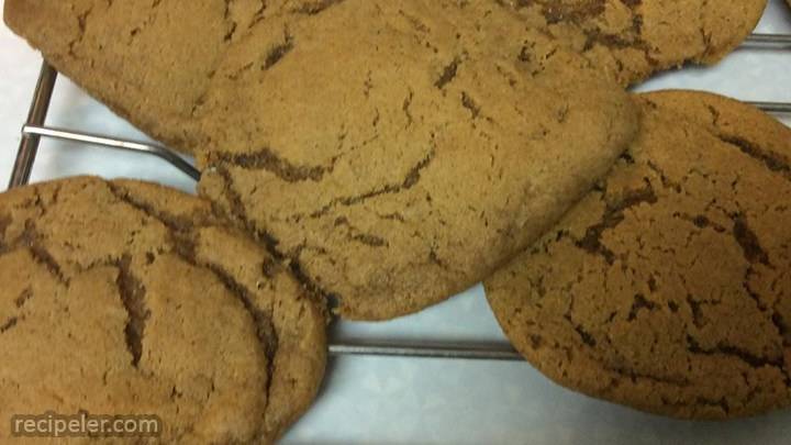chewy ginger cookies
