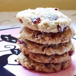 Chewy Oatmeal Cherry Toffee Crisps
