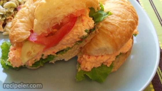 Chicken and Red Bell Pepper Salad Sandwiches