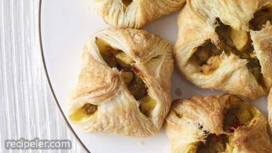 Chicken Curry Puffs