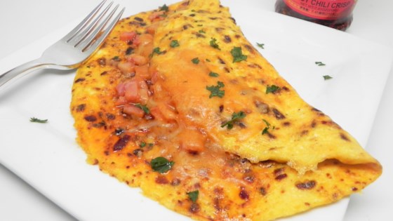 chili crisp ham and cheese omelet