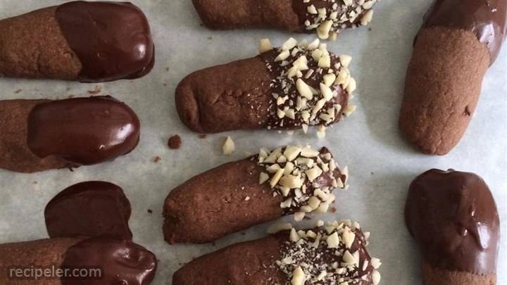 chocolate chip shortbread cookie logs