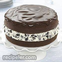 Chocolate-covered Oreo Cookie Cake