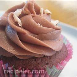 Chocolate Cupcakes With Caramel Frosting