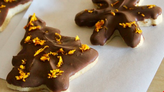 chocolate-dipped orange shortbread cookies