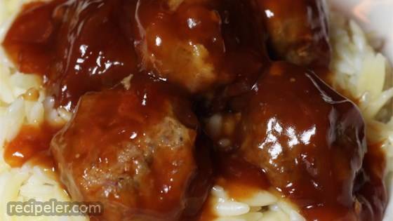 Connie's Sweet and Sour Christmas Meatballs
