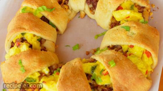 Corned Beef Hash Egg Crescent Ring