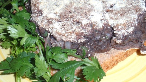 cornmeal-crusted black bean burger