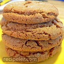 crackle top molasses cookies