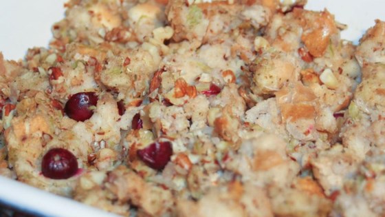 cranberry nut stuffing