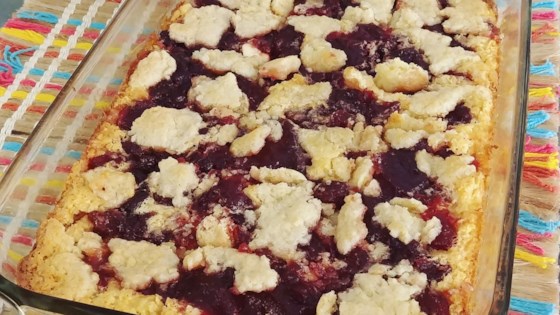 Cream Cheese Cranberry Crumble Bars