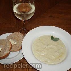 Cream of Cauliflower and Stilton Soup