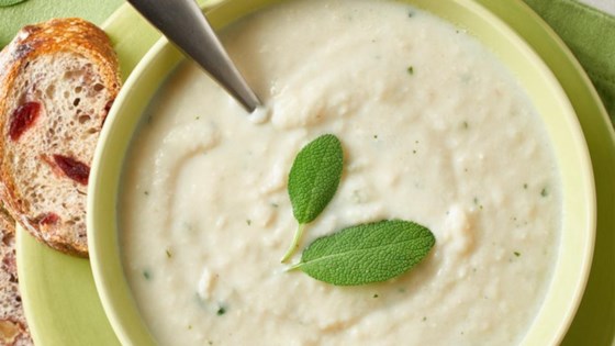 Creamy Cauliflower Soup From Green Giant&#174;