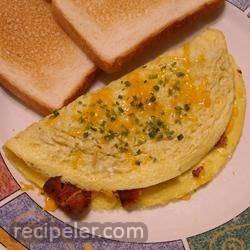 Crispy Bacon And Sweet Onion Omelet