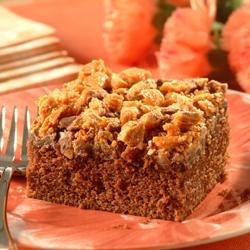 crumble-topped chocolate peanut butter cake