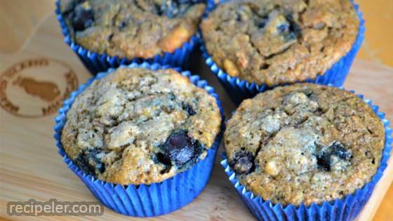 Delicious and Nutritious Whole Wheat Banana and Blueberry Muffins