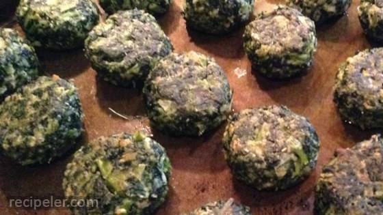 Delicious Herbed Spinach and Kale Balls