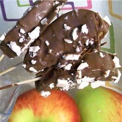 deluxe chocolate-cinnamon dipped apples