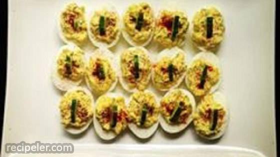 Deviled Eggs with Dill and Prosciutto