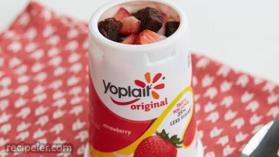 Double Berry Brownie Yogurt Cup