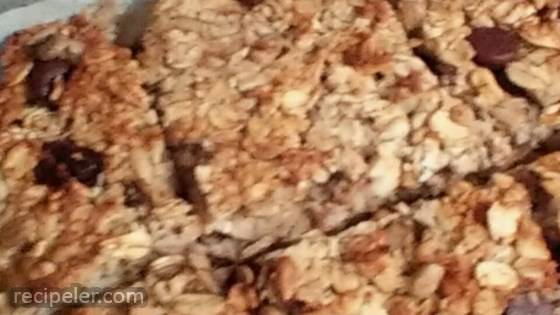 Easy Oatmeal and Almond Bars