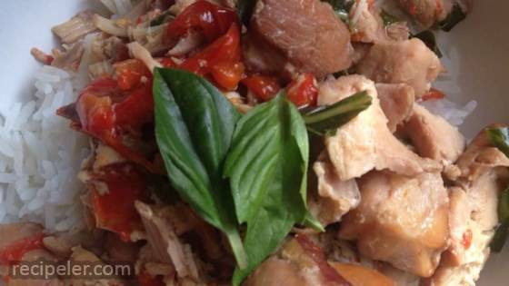Easy Slow Cooker Thai Chicken with Basil