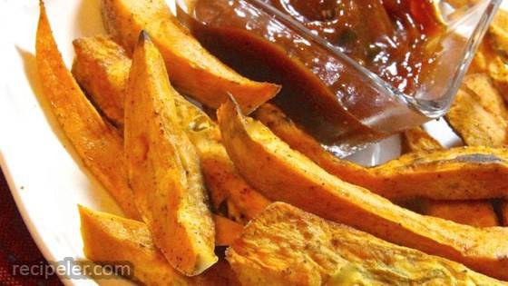 Easy Sweet Potato Fries with Curry Ketchup