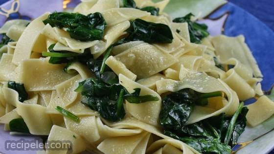 Egg Noodles with Spinach