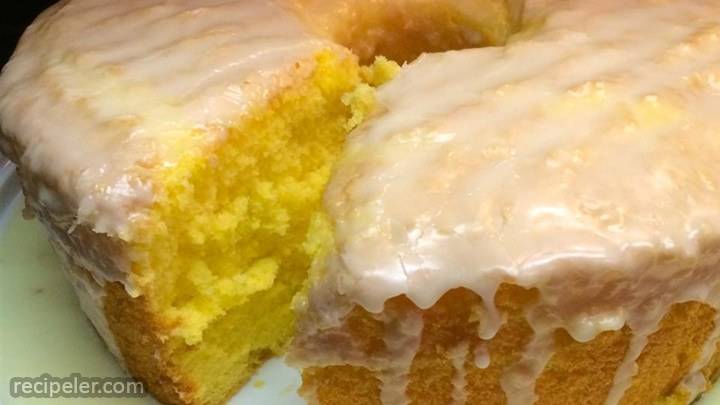 egg-yolk sponge cake