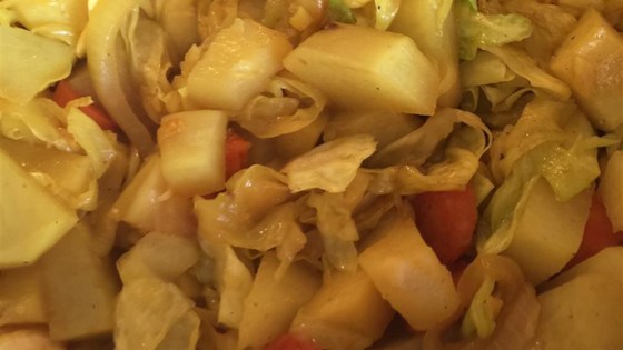 ethiopian cabbage and potato dish (atkilt)