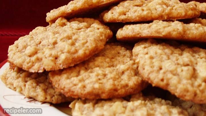 excellent oatmeal cookies